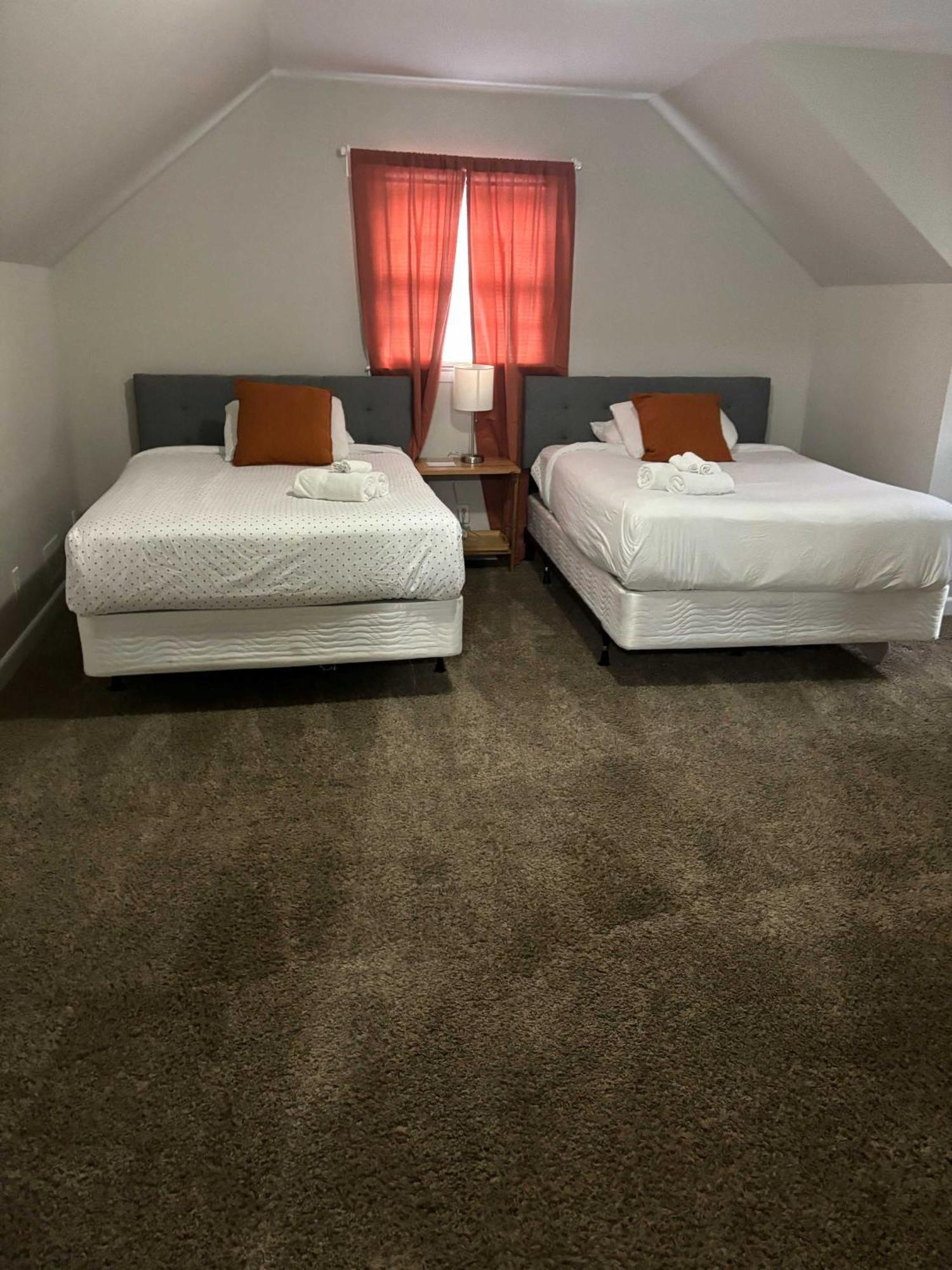 Comfy In Columbia Villa Bagian luar foto